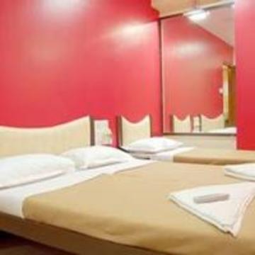 Arma Galaxy Hotel Мумбай Екстериор снимка